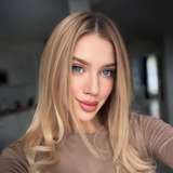 comely_ellie